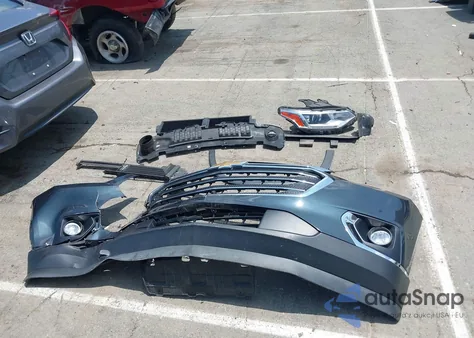 2019 Chevrolet Traverse 3Lt из США, поврежденный, VIN 1GNERHKW8KJ205680